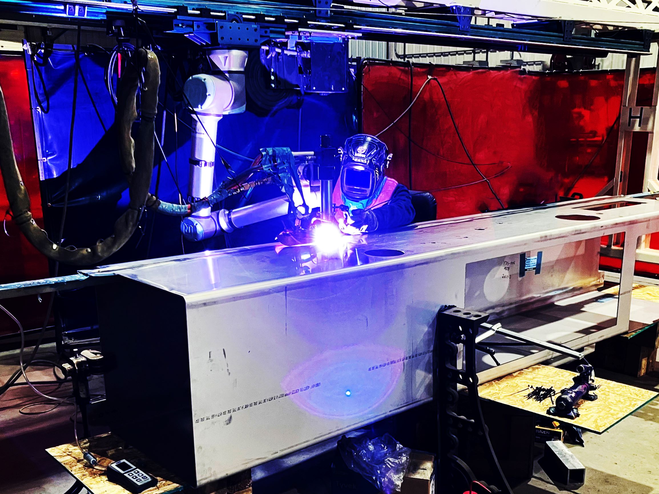 Glovebox fabrication underway for SRS pit production mission